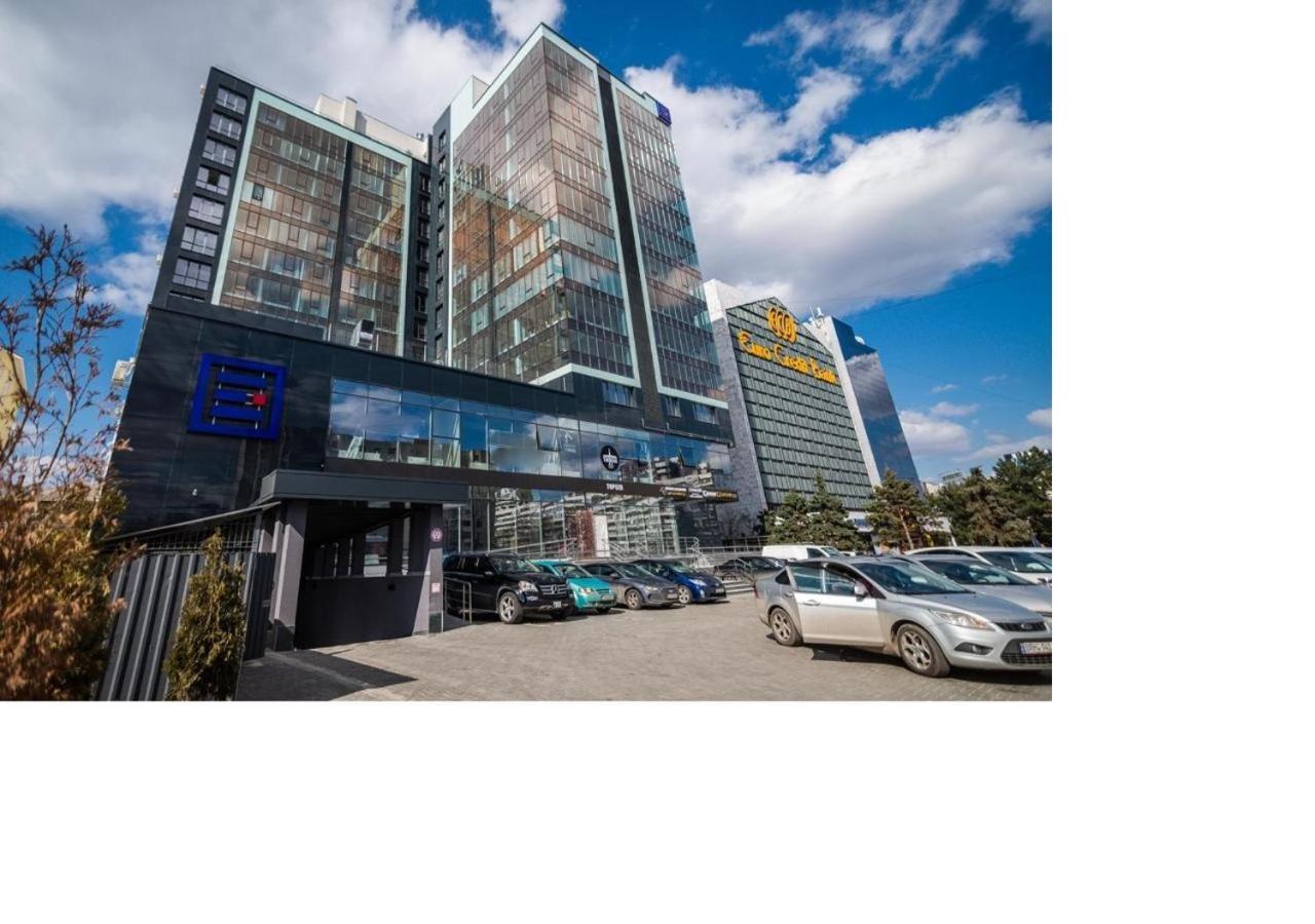 Glass New Apartments Ultracentral Кишинів Екстер'єр фото